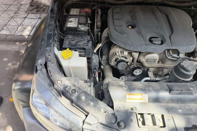 Used BAIC Off-Road BJ40 2021 2.3T Automatic Four-Wheel Drive Blade Hero Edition Supreme Version Engine Bay Right
