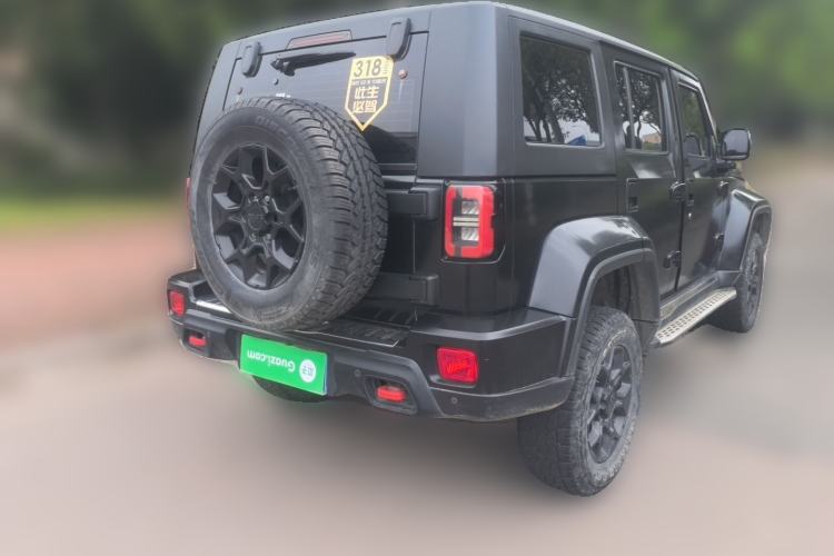 Used BAIC Off-Road BJ40 2021 2.0D Automatic Four-Wheel Drive Blade Hero Edition Pioneer Model Exterior 5