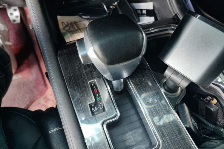 Used BAIC Off-Road BJ40 2021 2.3T Automatic Four-Wheel Drive Blade Hero Edition Supreme Version Gear Lever