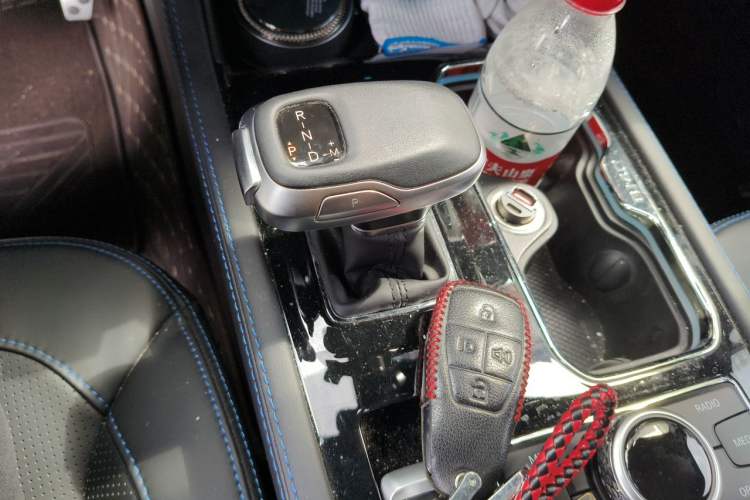 Used BAIC Off-Road BJ40 2021 2.0D Automatic Four-Wheel Drive Blade Hero Edition Adventurer Type Gear Lever