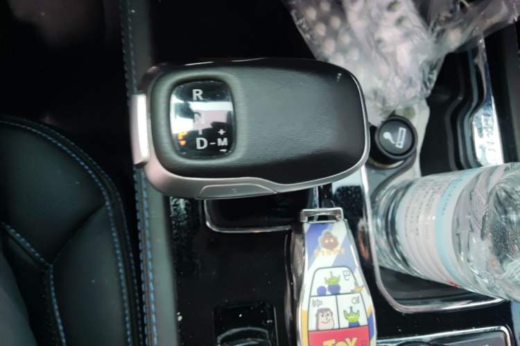 Used BAIC Off-Road BJ40 2021 2.0D Automatic Four-Wheel Drive Blade Hero Edition Adventurer Type Gear Lever