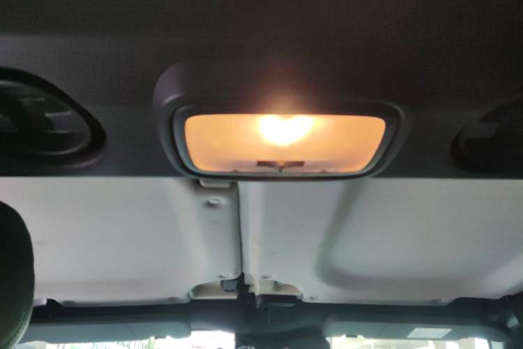 Used BAIC Off-Road BJ40 2021 2.0D Automatic Four-Wheel Drive Blade Hero Edition Adventurer Type Headliner