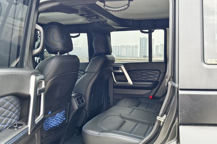Used BAIC Off-Road BJ40 2021 2.0D Automatic Four-Wheel Drive Blade Hero Edition Adventurer Type Interior 5