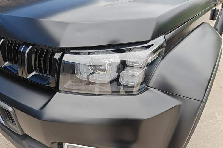 Used BAIC Off-Road BJ40 2021 2.0D Automatic Four-Wheel Drive Blade Hero Edition Adventurer Type Left Front Headlight