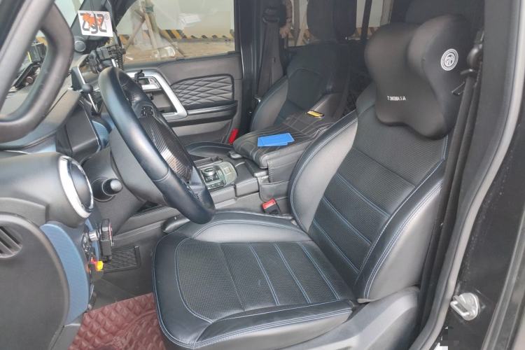 Used BAIC Off-Road BJ40 2021 2.3T Automatic Four-Wheel Drive Blade Hero Edition Supreme Version Left Front Seat