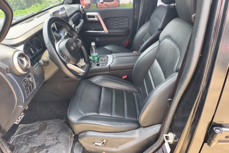 Used BAIC Off-Road BJ40 2021 2.0D Automatic Four-Wheel Drive Blade Hero Edition Adventurer Type Left Front Seat