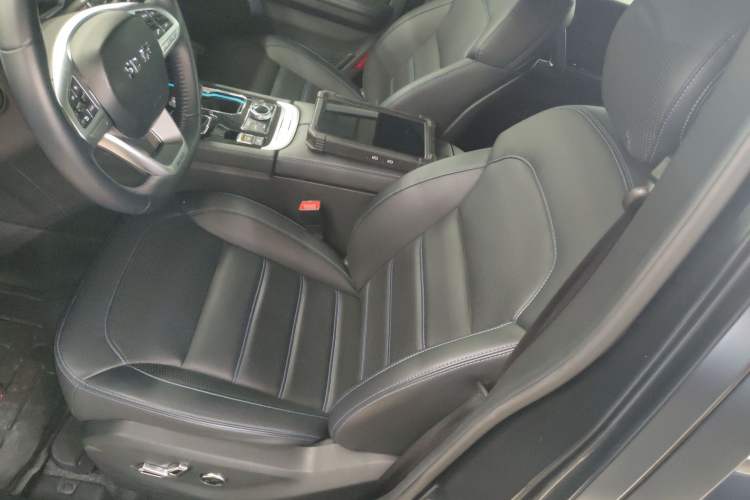 Used BAIC Off-Road BJ40 2021 2.0D Automatic Four-Wheel Drive Blade Hero Edition Adventurer Type Left Front Seat