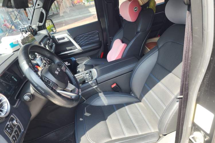 Used BAIC Off-Road BJ40 2021 2.0D Automatic Four-Wheel Drive Blade Hero Edition Adventurer Type Left Front Seat