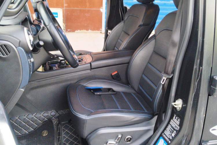 Used BAIC Off-Road BJ40 2021 2.0D Automatic Four-Wheel Drive Blade Hero Edition Adventurer Type Left Front Seat