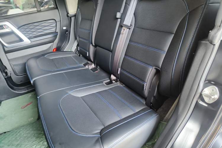 Used BAIC Off-Road BJ40 2021 2.3T Automatic Four-Wheel Drive Blade Hero Edition Supreme Version Left Rear Seat