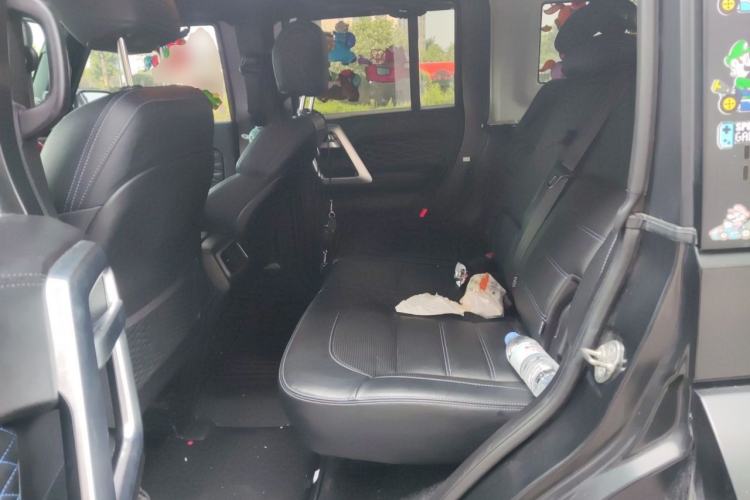 Used BAIC Off-Road BJ40 2021 2.0D Automatic Four-Wheel Drive Blade Hero Edition Adventurer Type Left Rear Seat