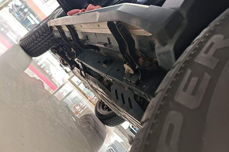 Used BAIC Off-Road BJ40 2021 2.0D Automatic Four-Wheel Drive Blade Hero Edition Adventurer Type Left Side Sill