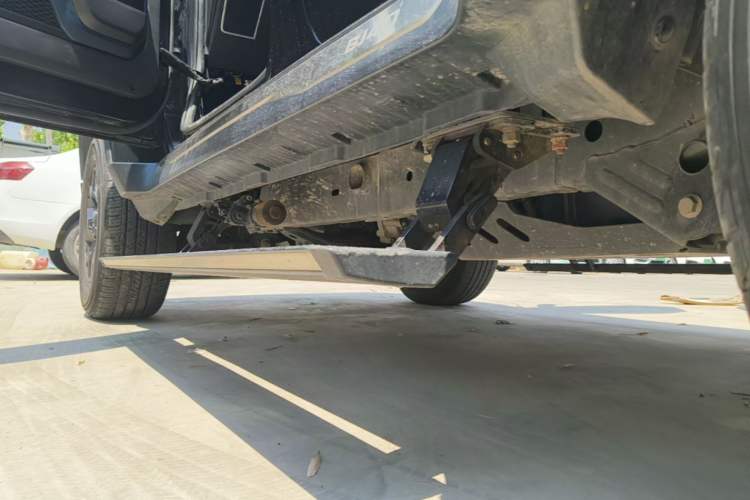 Used BAIC Off-Road BJ40 2021 2.0D Automatic Four-Wheel Drive Blade Hero Edition Adventurer Type Left Side Sill