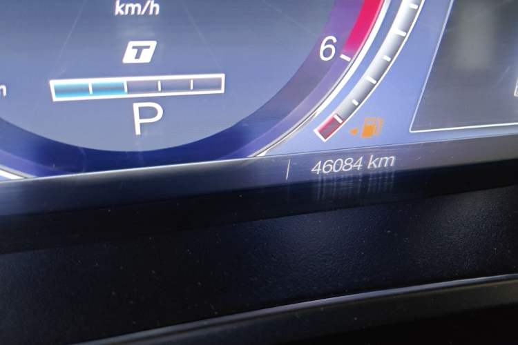 Used BAIC Off-Road BJ40 2021 2.0D Automatic Four-Wheel Drive Blade Hero Edition Adventurer Type Odometer Close Up