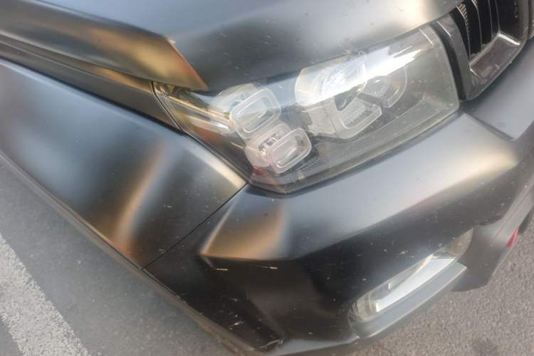 Used BAIC Off-Road BJ40 2021 2.0D Automatic Four-Wheel Drive Blade Hero Edition Adventurer Type Right Front Headlight
