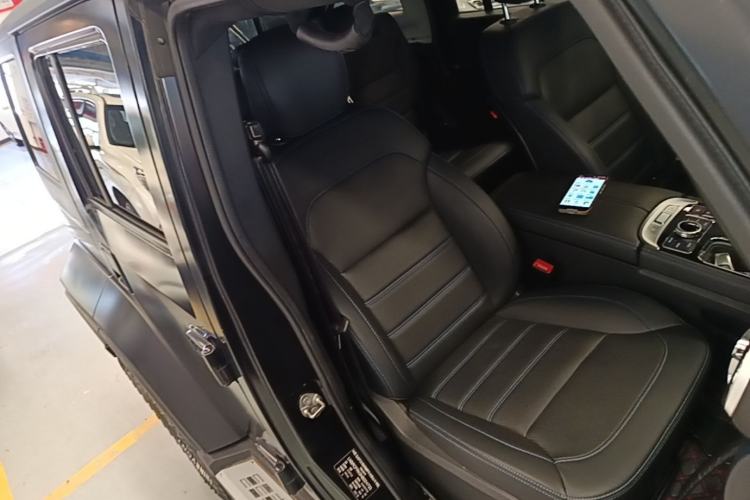 Used BAIC Off-Road BJ40 2021 2.0D Automatic Four-Wheel Drive Blade Hero Edition Adventurer Model (with Front and Rear Electronic Locks) Right Front Seat