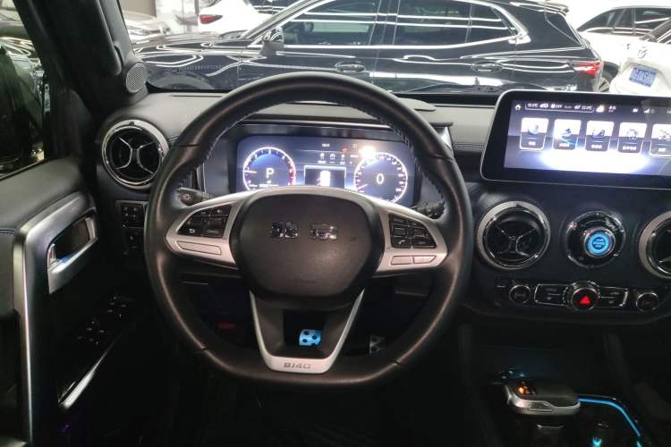 Used BAIC Off-Road BJ40 2021 2.0D Automatic Four-Wheel Drive Blade Hero Edition Adventurer Type Steering Wheel