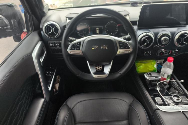 Used BAIC Off-Road BJ40 2021 2.0D Automatic Four-Wheel Drive Blade Hero Edition Adventurer Type Steering Wheel