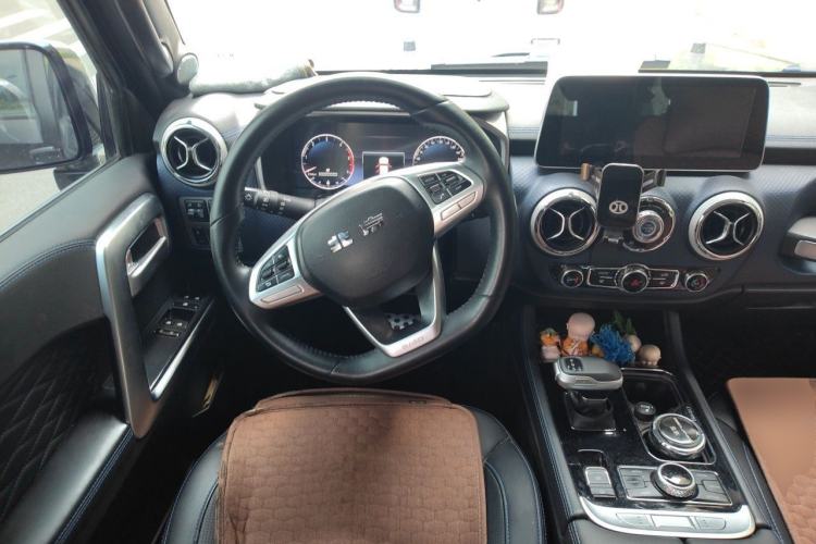 Used BAIC Off-Road BJ40 2021 2.0D Automatic Four-Wheel Drive Blade Hero Edition Adventurer Type Steering Wheel