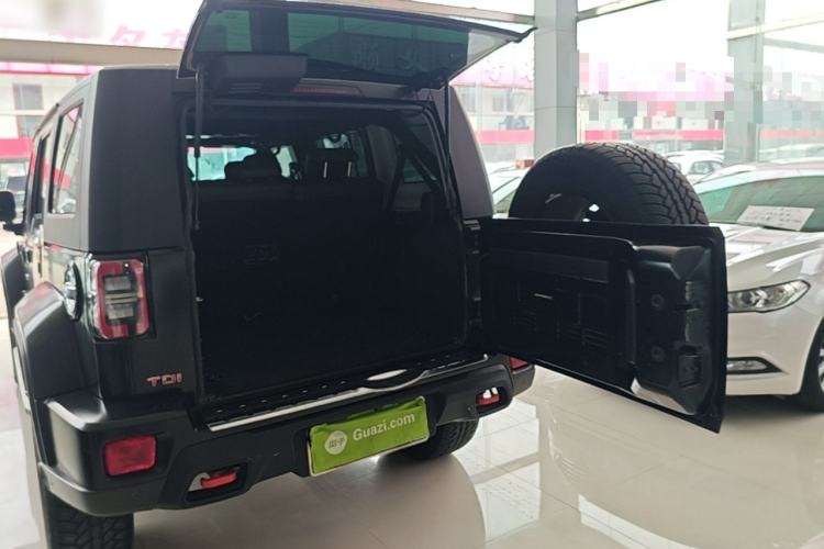Used BAIC Off-Road BJ40 2021 2.0D Automatic Four-Wheel Drive Blade Hero Edition Adventurer Type Trunk