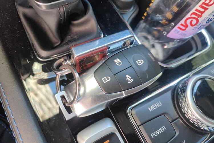 Used BAIC Off-Road BJ40 2021 2.0D Automatic Four-Wheel Drive Blade Hero Edition Adventurer Type Vehicle Key