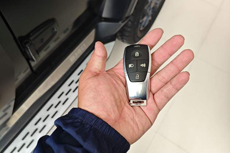Used BAIC Off-Road BJ40 2021 2.0D Automatic Four-Wheel Drive Blade Hero Edition Adventurer Type Vehicle Key