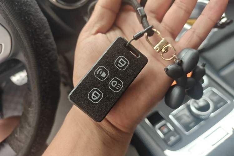 Used BAIC Off-Road BJ40 2021 2.0D Automatic Four-Wheel Drive Blade Hero Edition Adventurer Type Vehicle Key