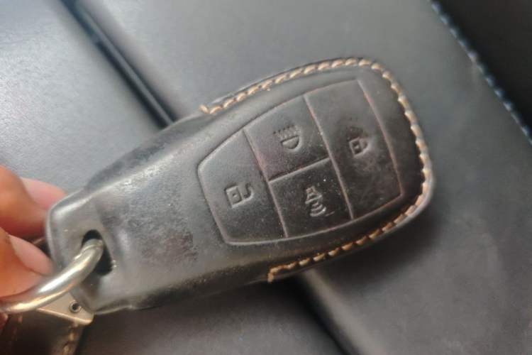 Used BAIC Off-Road BJ40 2021 2.0D Automatic Four-Wheel Drive Blade Hero Edition Adventurer Type Vehicle Key