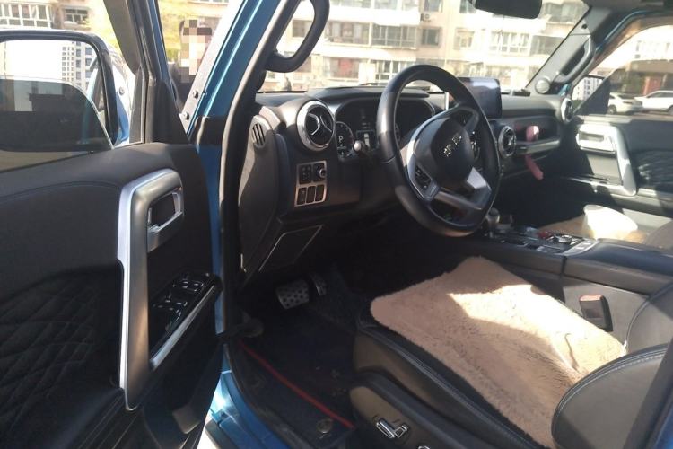 Used BAIC Off-Road BJ40 2021 2.3T Automatic Four-Wheel Drive Blade Hero Edition Supreme Version Driver Seat