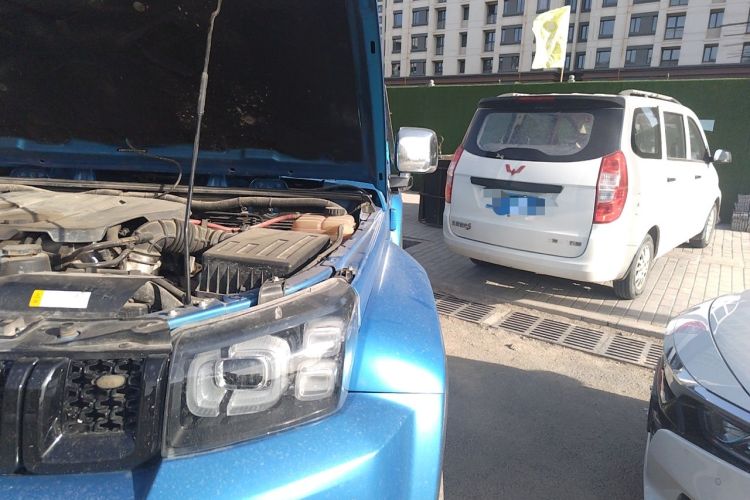 Used BAIC Off-Road BJ40 2021 2.3T Automatic Four-Wheel Drive Blade Hero Edition Supreme Version Engine Bay Left