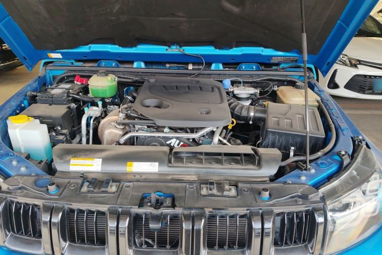 Used BAIC Off-Road BJ40 2021 2.0D Automatic Four-Wheel Drive Blade Hero Edition Adventurer Type Engine Bay