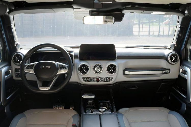 Used BAIC Off-Road BJ40 2021 2.0D Automatic Four-Wheel Drive Blade Hero Edition Adventurer Type Interior 1