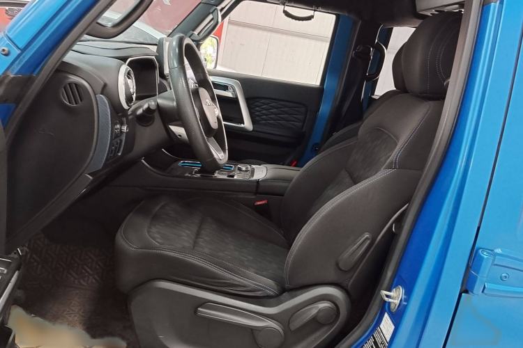 Used BAIC Off-Road BJ40 2021 2.0D Automatic Four-Wheel Drive Blade Hero Edition Pioneer Model Interior 5
