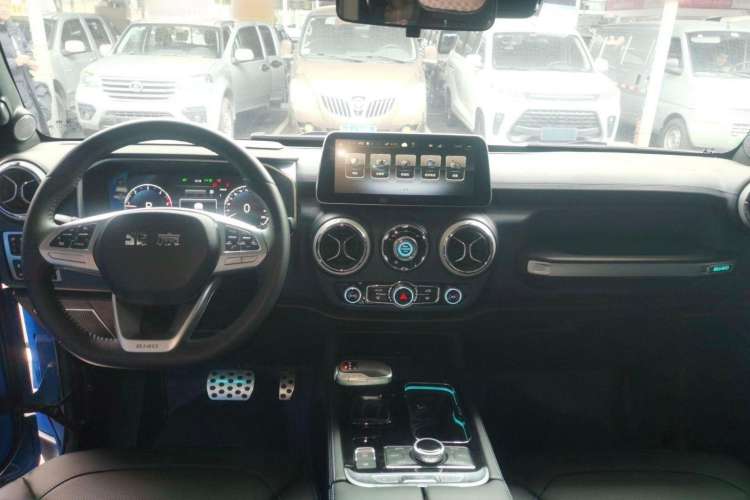 Used BAIC Off-Road BJ40 2021 2.0D Automatic Four-Wheel Drive Blade Hero Edition Adventurer Type Interior 5