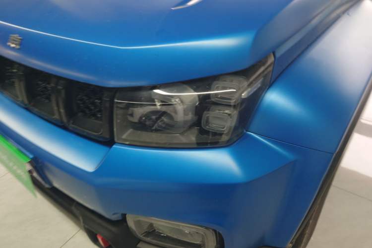 Used BAIC Off-Road BJ40 2021 2.3T Automatic Four-Wheel Drive Blade Hero Edition Supreme Version Left Front Headlight