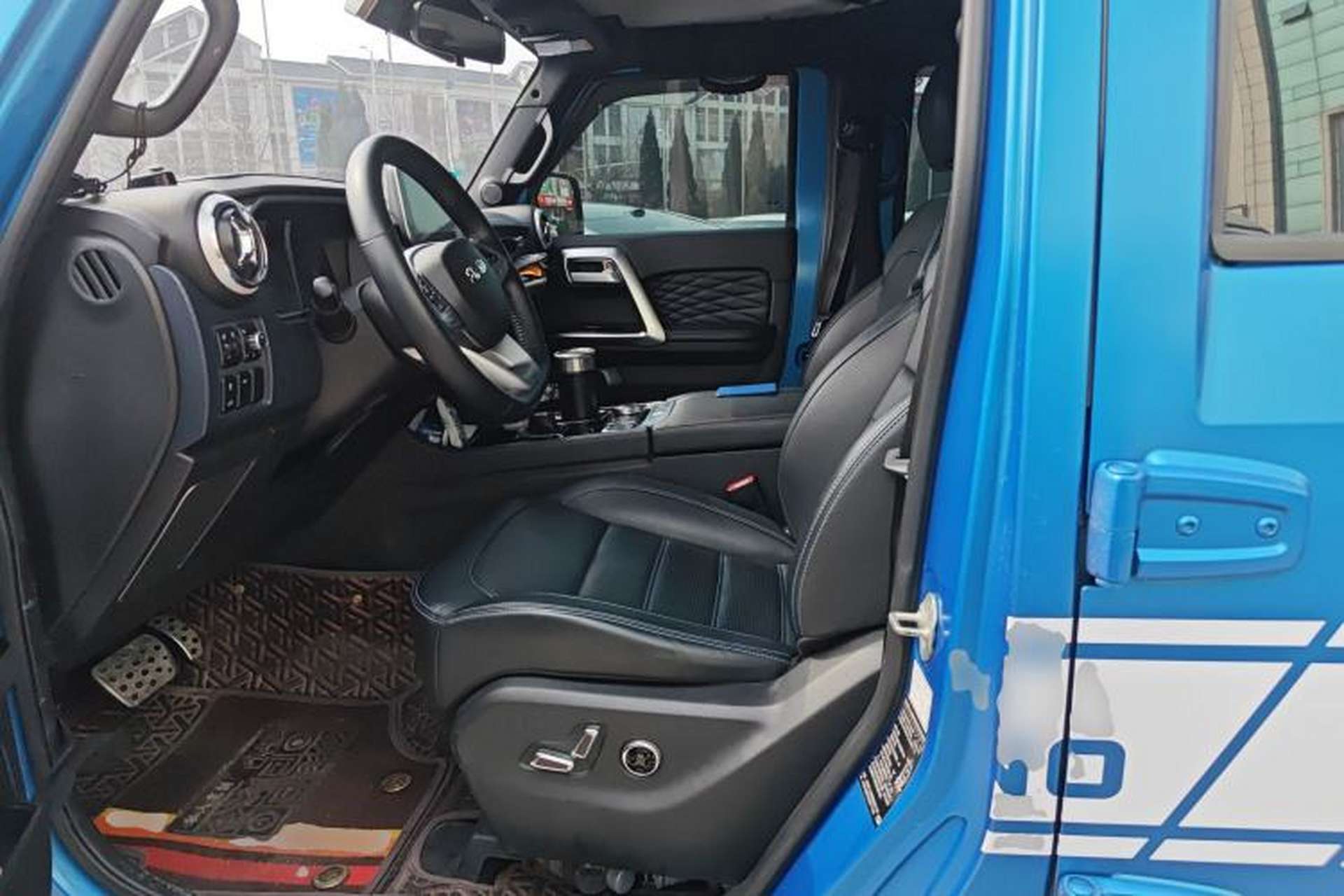Used BAIC Off-Road BJ40 2021 2.0D Automatic Four-Wheel Drive Blade Hero Edition Adventurer Type Left Front Seat
