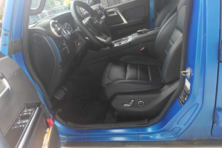 Used BAIC Off-Road BJ40 2021 2.0D Automatic Four-Wheel Drive Blade Hero Edition Adventurer Model (with Front and Rear Electronic Locks) Left Front Seat