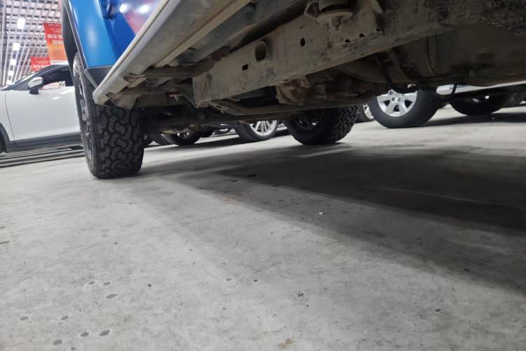 Used BAIC Off-Road BJ40 2021 2.0D Automatic Four-Wheel Drive Blade Hero Edition Pioneer Model Left Side Sill