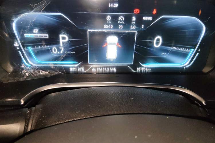 Used BAIC Off-Road BJ40 2021 2.0D Automatic Four-Wheel Drive Blade Hero Edition Adventurer Model (with Front and Rear Electronic Locks) Odometer Close Up