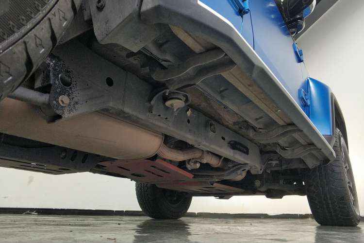 Used BAIC Off-Road BJ40 2021 2.0D Automatic Four-Wheel Drive Blade Hero Edition Adventurer Type Right Side Sill