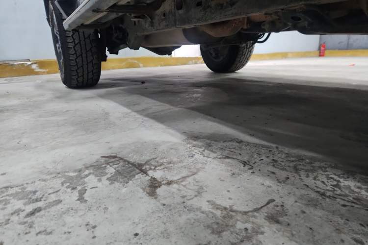 Used BAIC Off-Road BJ40 2021 2.0D Automatic Four-Wheel Drive Blade Hero Edition Pioneer Model Right Side Sill