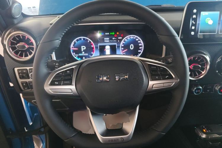 Used BAIC Off-Road BJ40 2021 2.0D Automatic Four-Wheel Drive Blade Hero Edition Adventurer Type Steering Wheel