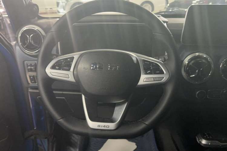 Used BAIC Off-Road BJ40 2021 2.0D Automatic Four-Wheel Drive Blade Hero Edition Adventurer Type Steering Wheel