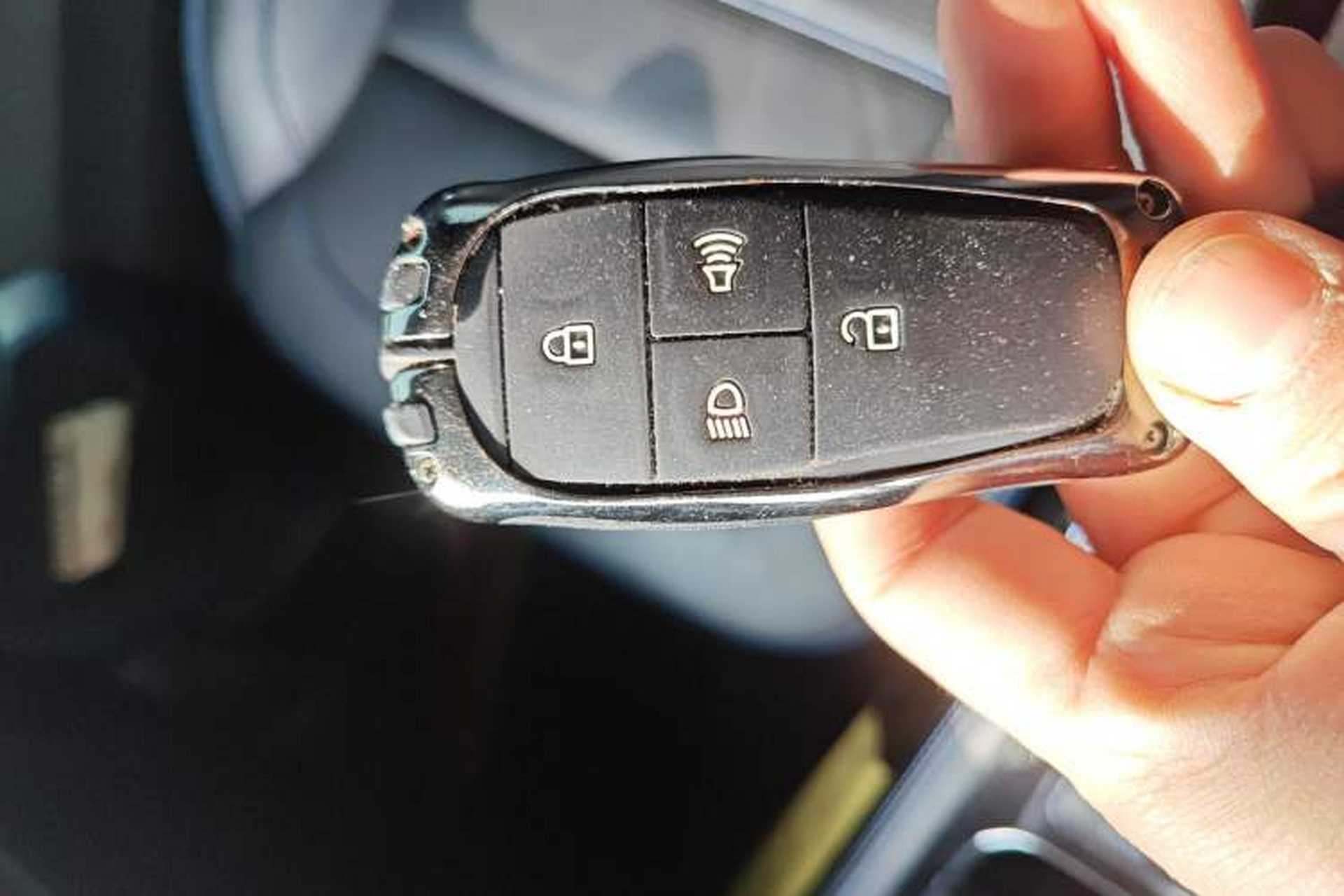 Used BAIC Off-Road BJ40 2021 2.0D Automatic Four-Wheel Drive Blade Hero Edition Adventurer Type Vehicle Key