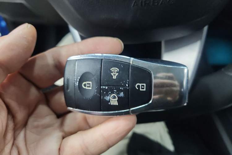Used BAIC Off-Road BJ40 2021 2.0D Automatic Four-Wheel Drive Blade Hero Edition Pioneer Model Vehicle Key