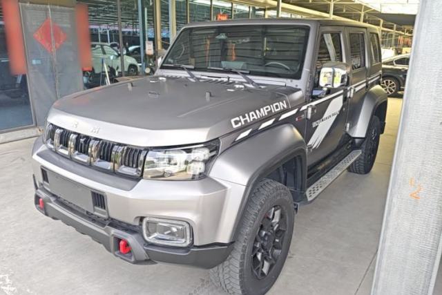 BAIC Off-Road BJ40 2021 2.0T Automatic Four-Wheel Drive Ring the Tower Champion Edition usado