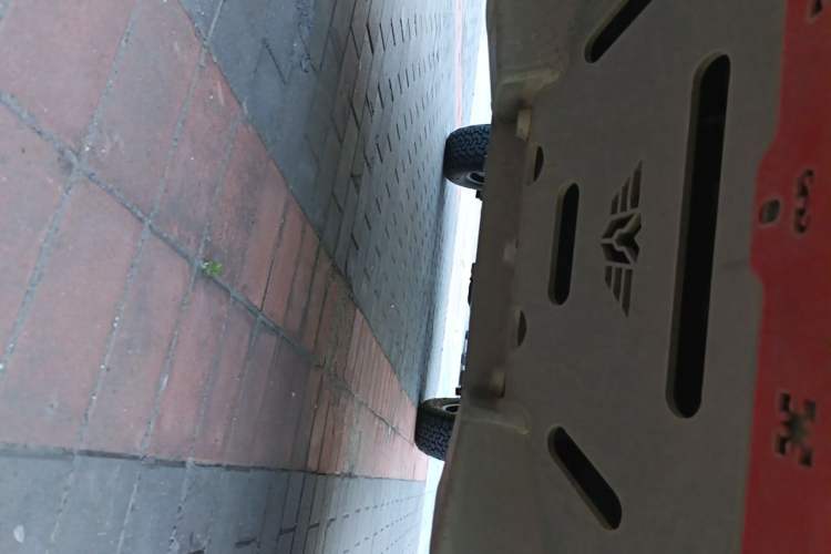 Used BAIC Off-Road BJ40 2021 2.0T Automatic Four-Wheel Drive Ring the Tower Champion Edition Chassis Front