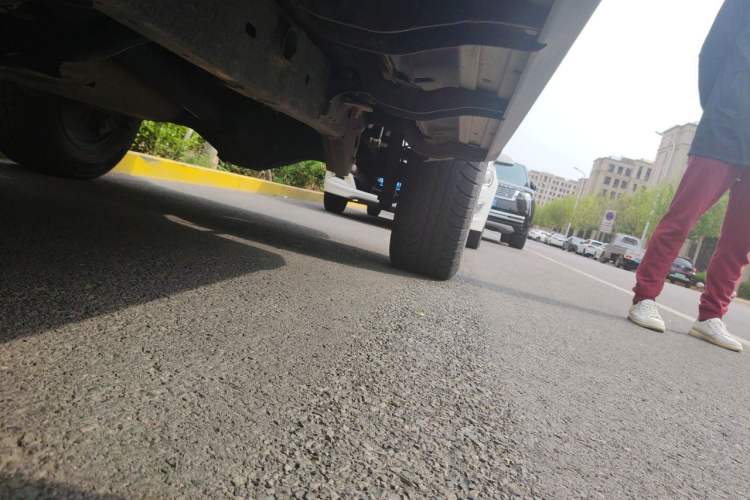 Used BAIC Off-Road BJ40 2021 2.0T Automatic Four-Wheel Drive Ring the Tower Champion Edition Chassis Front Left