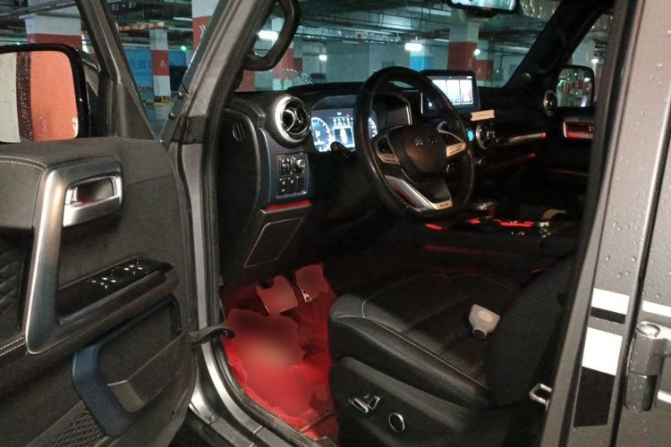 Used BAIC Off-Road BJ40 2021 2.0T Automatic Four-Wheel Drive Ring the Tower Champion Edition Driver Seat