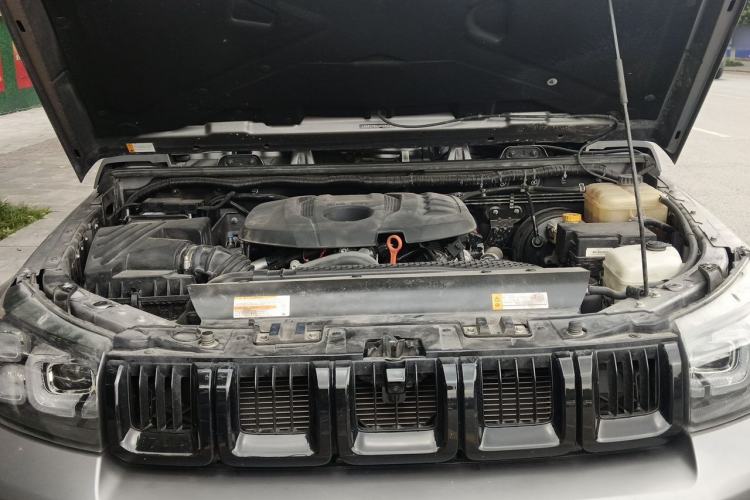 Used BAIC Off-Road BJ40 2021 2.0T Automatic Four-Wheel Drive Ring the Tower Champion Edition Engine Bay
